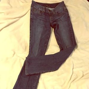 (LAST CHANCE SALE) Size 26 Guess Jeans